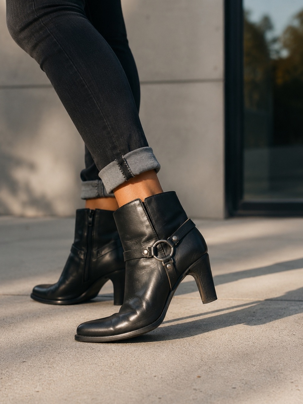 Harley-Davidson Harness Moto Heeled Ankle Boots Black Leather Women’s 9.5